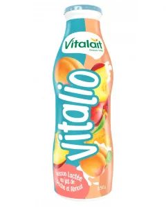 Boisson lactée au jus de pêche et abricot