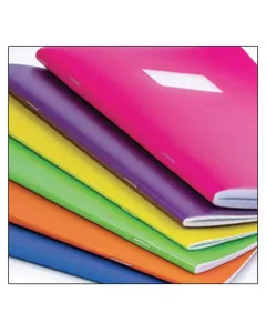 Cahier piqure couverture polypropylène grands carreaux 21x29.7cm 90g
