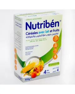 Farine de céréales avec lait et fruits pour nourissant à partir de 4 mois